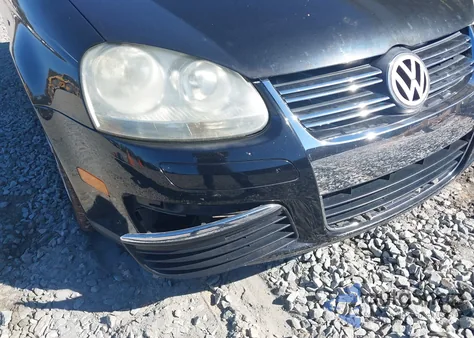 2008 Volkswagen Jetta Wolfsburg Edition z USA, uszkodzony, nr VIN 3VWRJ71K48M184975